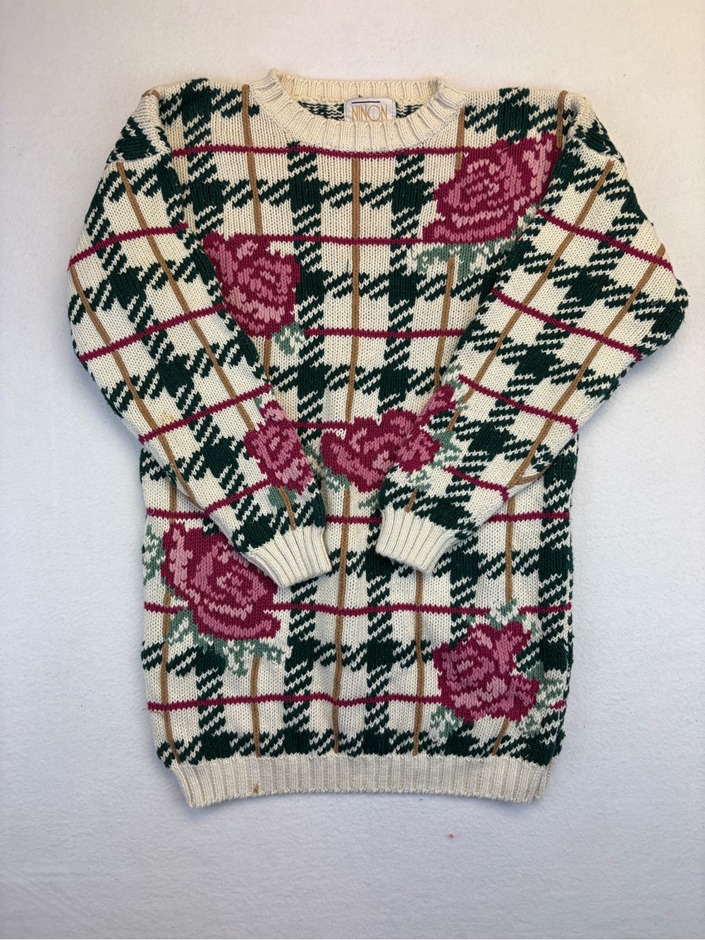 Ninon de Lenclos Women’s Ivory Knit Pullover Sweater Plaid Rose Floral Grandma